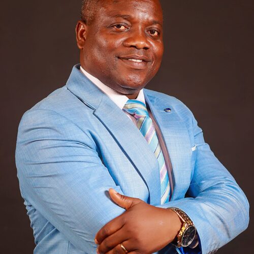 REV. MAXWELL INCOOM